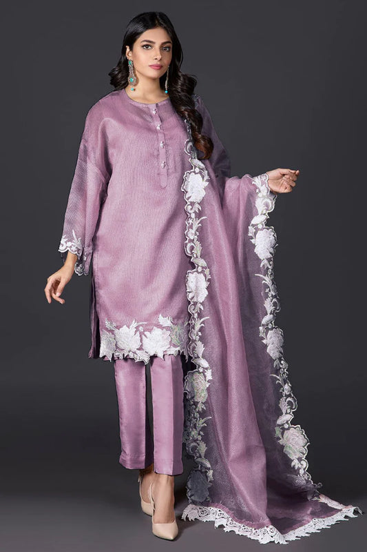 Suitlo's unstitched outfit, showcasing fine Pakistani craftsmanship with detailed embroidery and a royal touch. The Degital Printed dupatta with floral prints blends tradition and modern style. Shop online for this timeless and graceful ensemble, perfect for Eid.